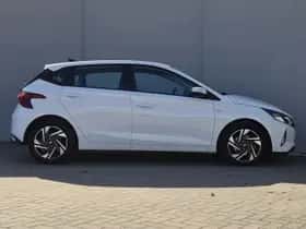 Hyundai i20 (2022) thumbnail 18