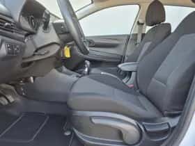 Hyundai i20 (2022) thumbnail 10