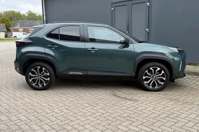 Toyota Yaris Cross (2025) thumbnail 17