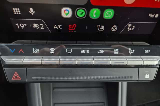 Renault Captur (2025) thumbnail 11