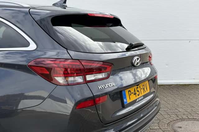 Hyundai i30 (2022) thumbnail 33