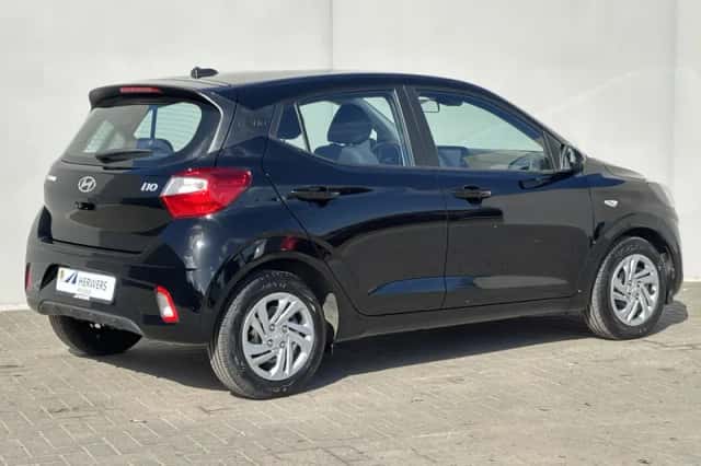 Hyundai i10 (2024) thumbnail 3