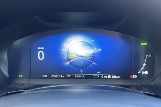 Ford Kuga (2023) thumbnail 24