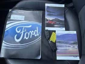 Ford Kuga (2023) thumbnail 9