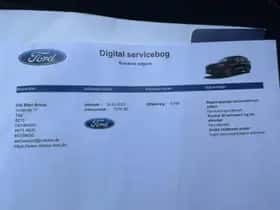 Ford Kuga (2023) thumbnail 10