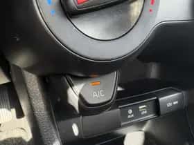 Kia Picanto (2018) thumbnail 7