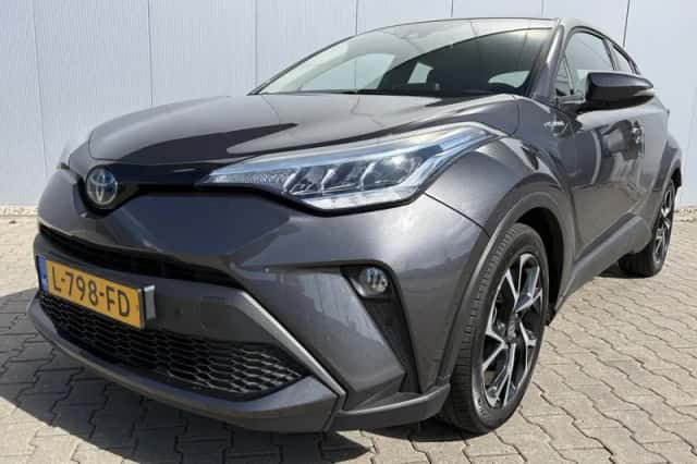 Toyota C-HR (2021) thumbnail 13