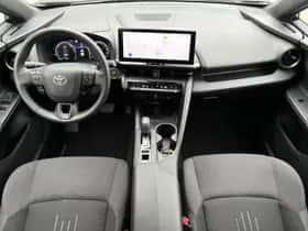 Toyota C-HR (2025) thumbnail 5