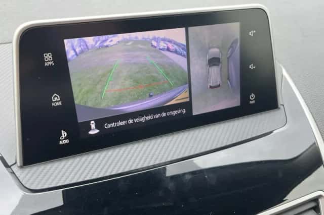 Mitsubishi Eclipse Cross (2019) thumbnail 4