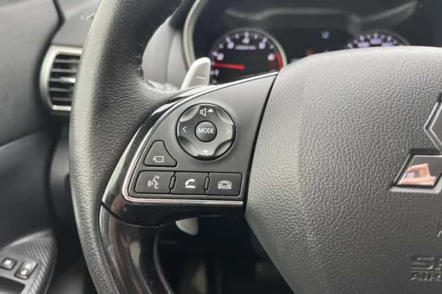Mitsubishi Eclipse Cross (2019) thumbnail 10