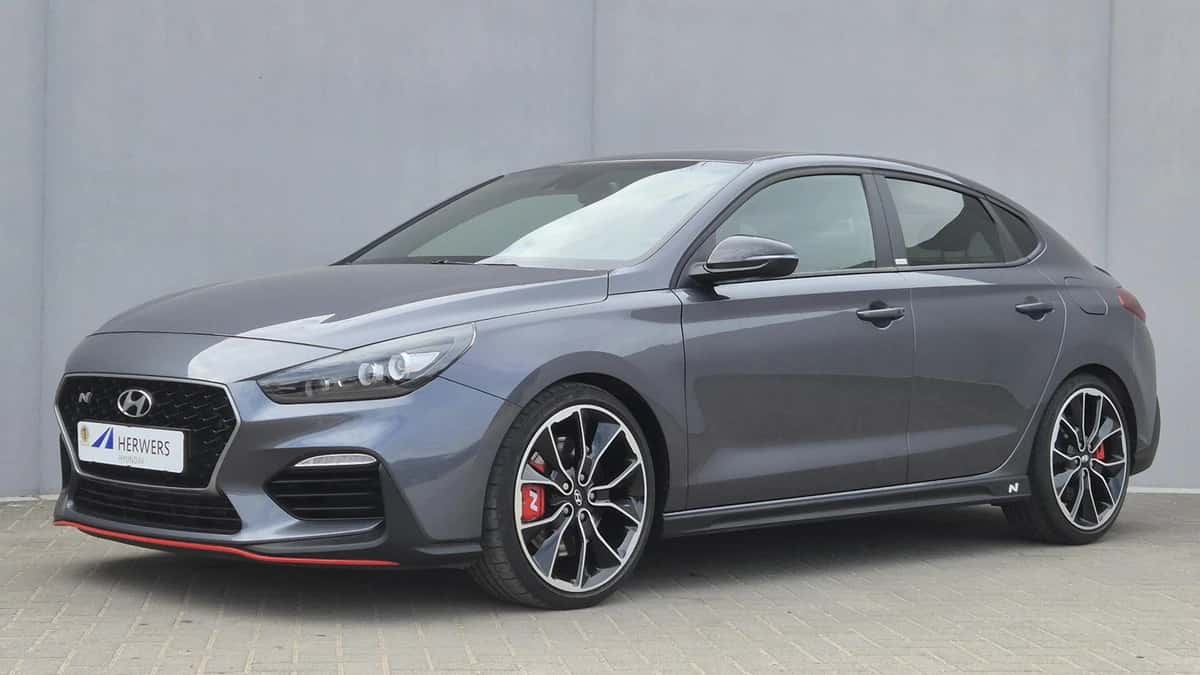 Hyundai i30 (2020) — foto 1
