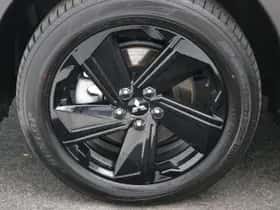 Mitsubishi Eclipse Cross (2024) thumbnail 11