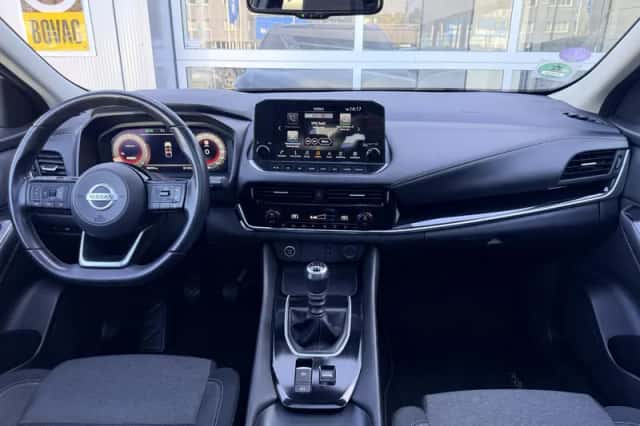 Nissan Qashqai (2021) thumbnail 2