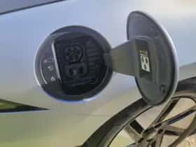 Hyundai Ioniq 6 (2023) thumbnail 41