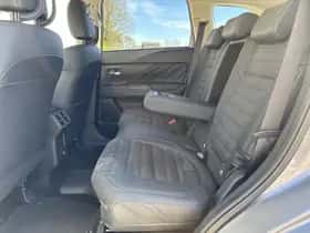 Mitsubishi Outlander (2020) thumbnail 57