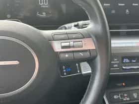 Hyundai Kona (2023) thumbnail 13
