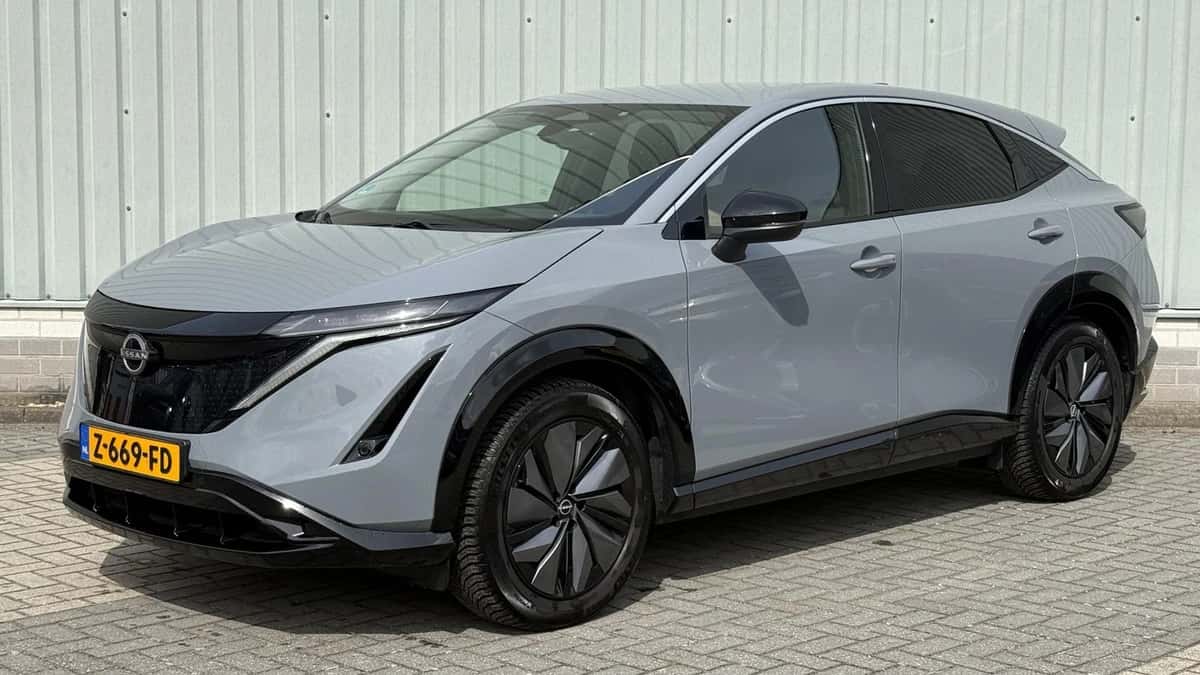Nissan Ariya (2024) — foto 1