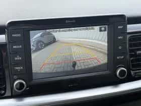 Kia Stonic (2018) thumbnail 17