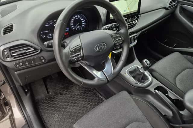 Hyundai i30 (2024) thumbnail 16