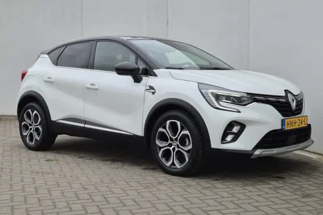 Renault Captur (2024) thumbnail 16
