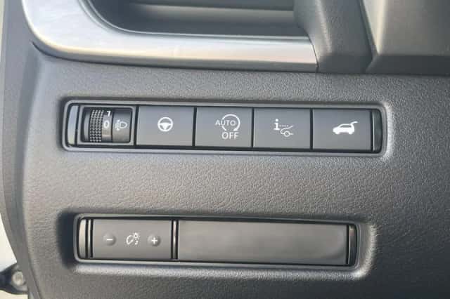 Nissan Qashqai (2025) thumbnail 25