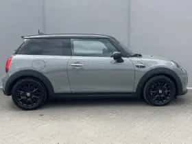 MINI Electric (2022) thumbnail 21