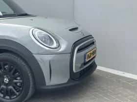 MINI Electric (2022) thumbnail 50