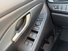 Hyundai i30 (2023) thumbnail 15