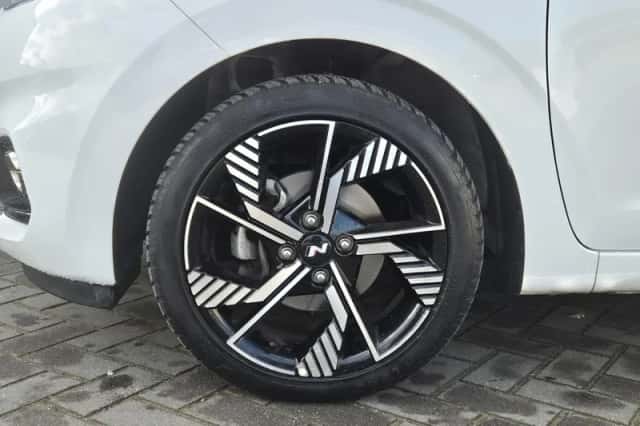 Hyundai i10 (2023) thumbnail 21