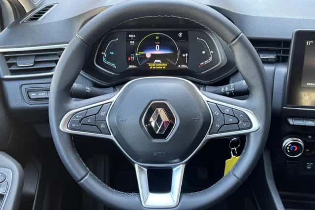 Renault Clio (2022) thumbnail 11