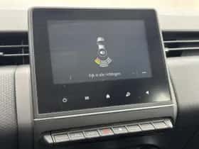 Renault Clio (2022) thumbnail 32