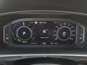 Volkswagen Tiguan (2022) thumbnail 16