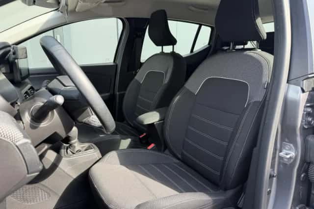 Dacia Sandero (2024) thumbnail 6