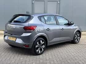 Dacia Sandero (2024) thumbnail 6