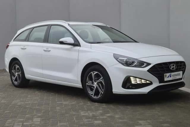 Hyundai i30 (2021) thumbnail 16