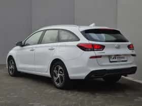 Hyundai i30 (2021) thumbnail 17