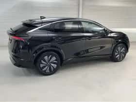 Nissan Ariya (2023) thumbnail 6