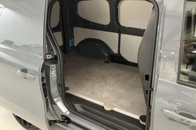 Renault Kangoo (2024) thumbnail 9