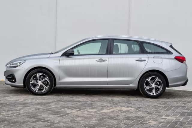 Hyundai i30 (2023) thumbnail 12