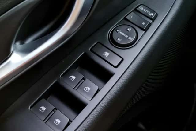 Hyundai i30 (2023) thumbnail 24