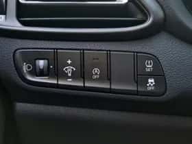 Hyundai i30 (2023) thumbnail 28