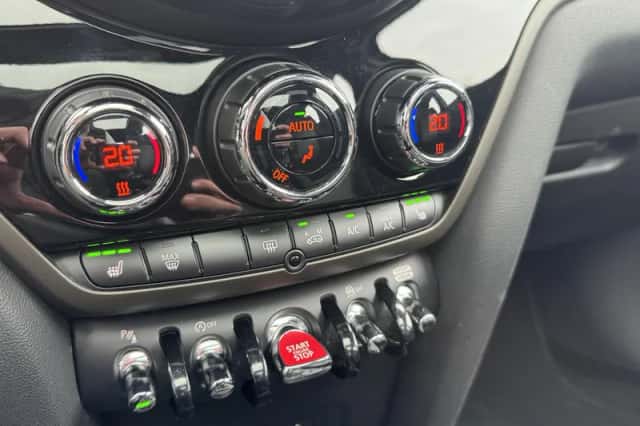 MINI Countryman (2017) thumbnail 39