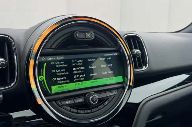 MINI Countryman (2017) thumbnail 41