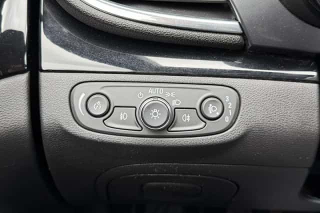 Opel Mokka (2019) thumbnail 37