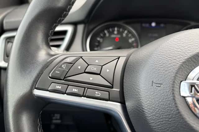 Nissan Qashqai (2021) thumbnail 10