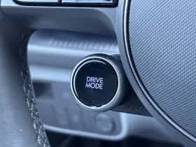 Hyundai Ioniq 6 (2023) thumbnail 50