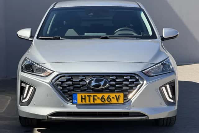 Hyundai Ioniq (2020) thumbnail 9