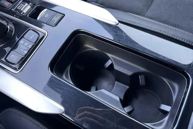 Mitsubishi Eclipse Cross (2022) thumbnail 36