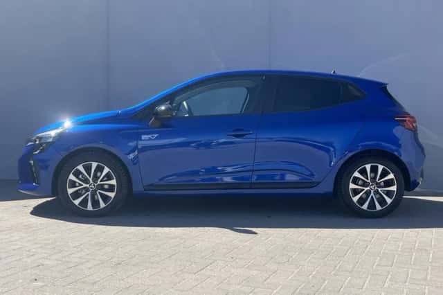 Mitsubishi Colt (2024) thumbnail 9