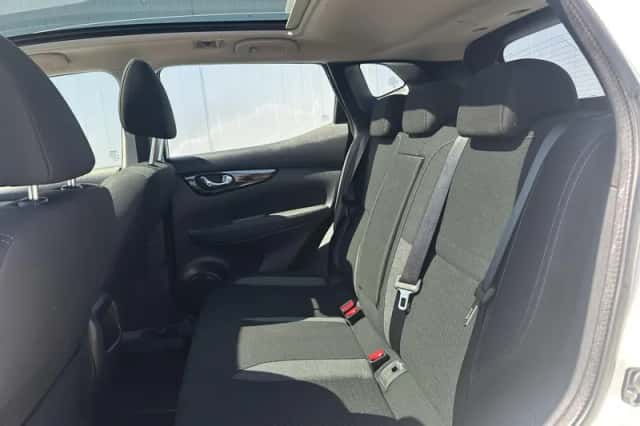 Nissan Qashqai (2020) thumbnail 8